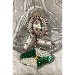 Sequin Beaded Push Pin 4 Christmas Ornaments Beautiful Red Silver & Green Balls